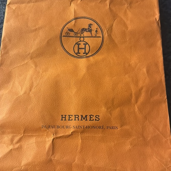 Hermes Shopping Bag - Picture 3 of 5